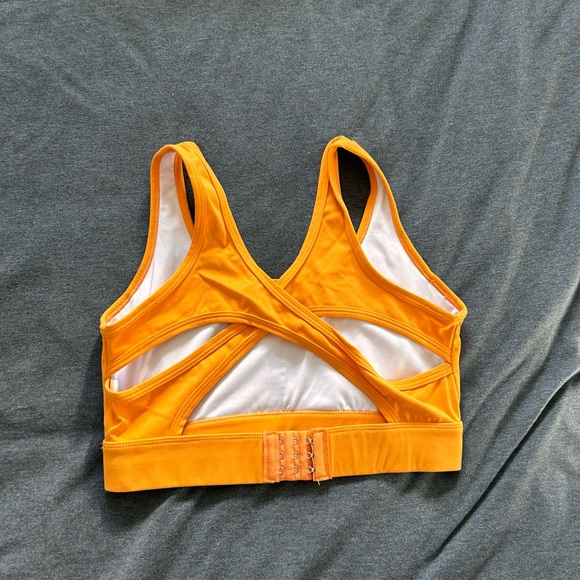 Gym shark sports bra - Picture 2 of 3